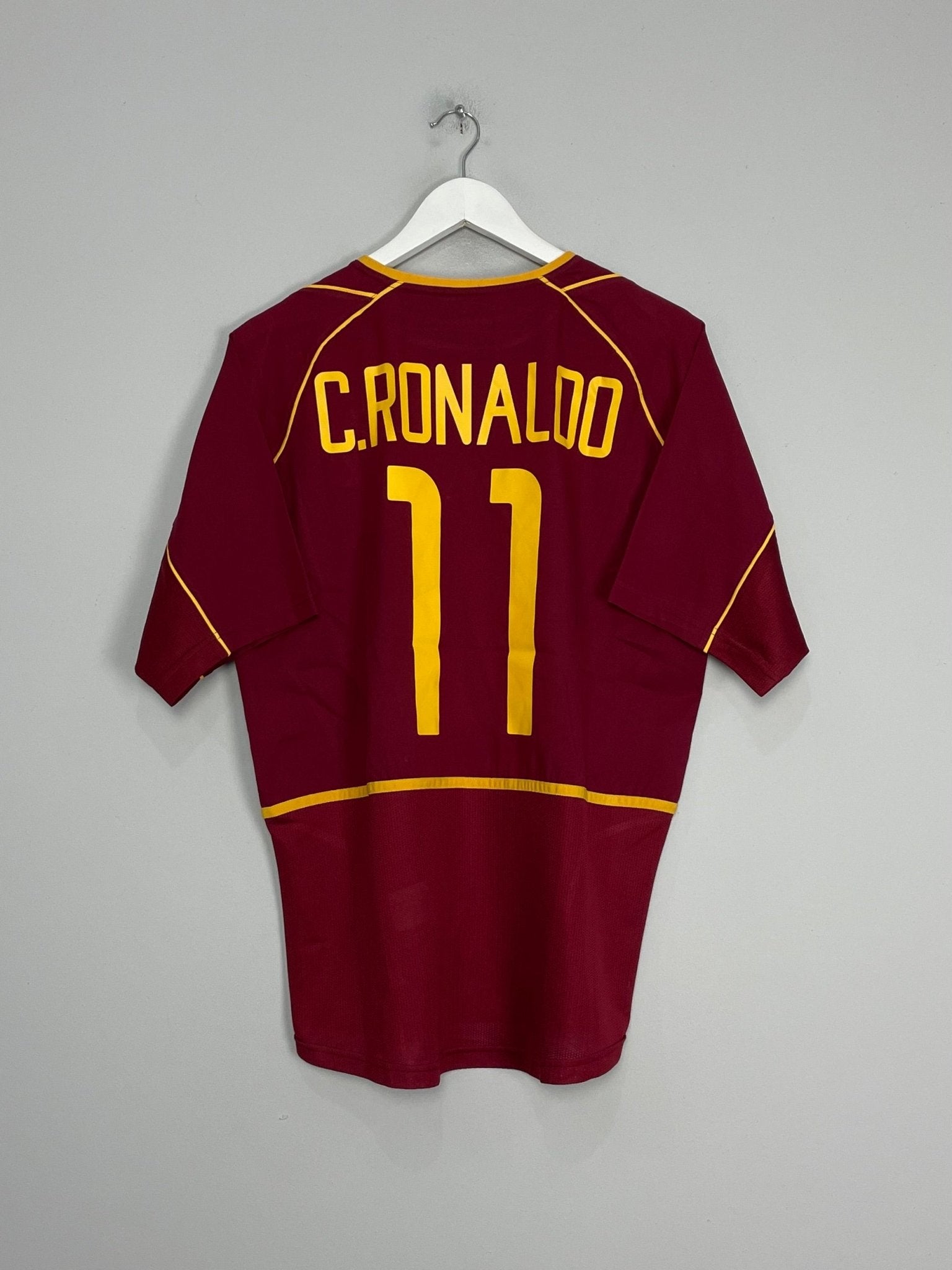 Shop 2002/04 PORTUGAL C.RONALDO #11 HOME SHIRT (M) NIKE, classic football shirts, vintage football shirts & retro soccer jerseys at Cult Kits