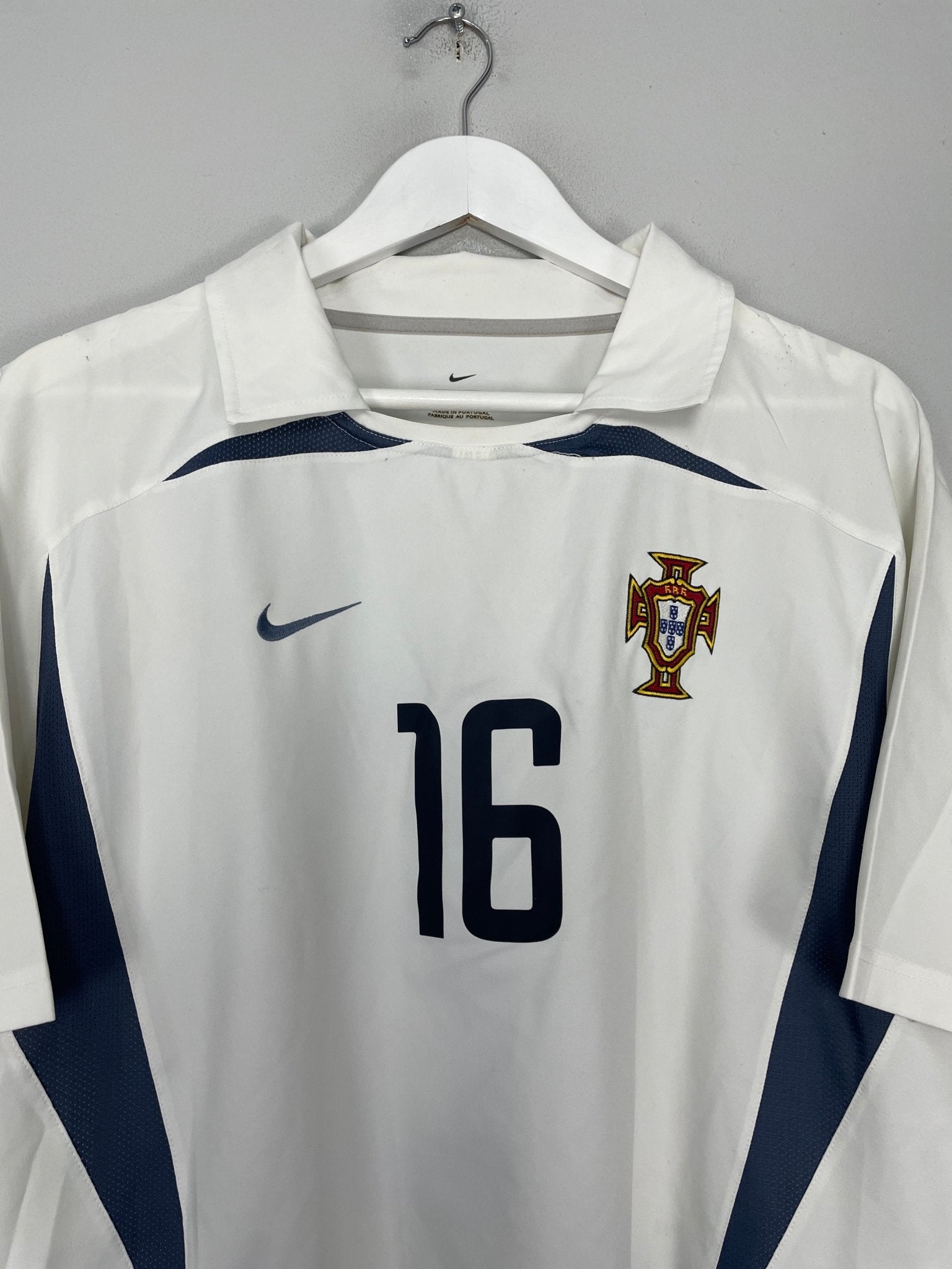Shop 2002/04 PORTUGAL C.RONALDO #16 AWAY SHIRT (L) NIKE, classic football shirts, vintage football shirts & retro soccer jerseys at Cult Kits