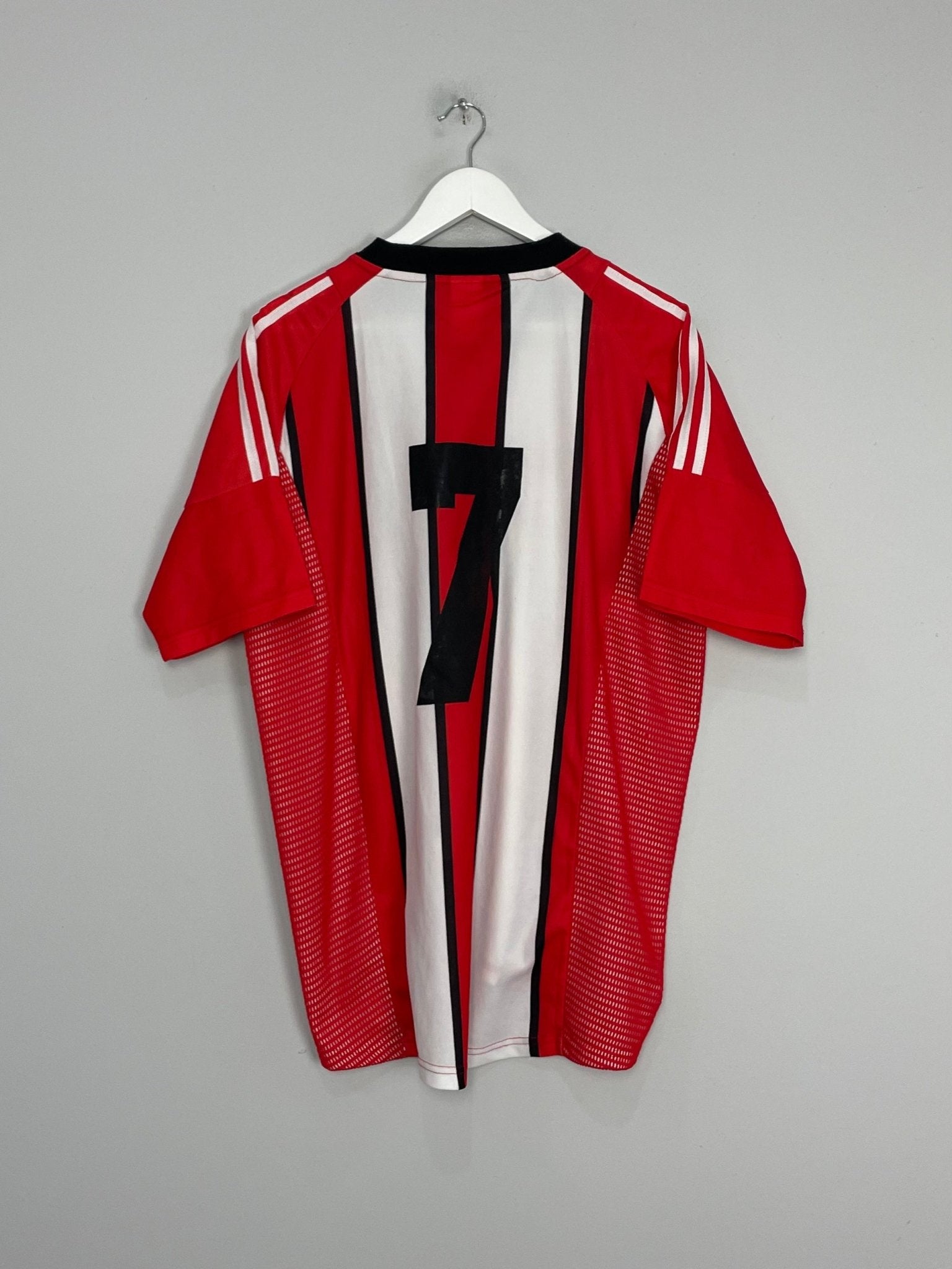 Shop 2002/04 RIVER PLATE #7 HOME SHIRT (L) ADIDAS, classic football shirts, vintage football shirts & retro soccer jerseys at Cult Kits