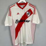 Shop 2002/04 RIVER PLATE HOME SHIRT (M) ADIDAS, classic football shirts, vintage football shirts & retro soccer jerseys at Cult Kits