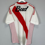 Shop 2002/04 RIVER PLATE HOME SHIRT (M) ADIDAS, classic football shirts, vintage football shirts & retro soccer jerseys at Cult Kits