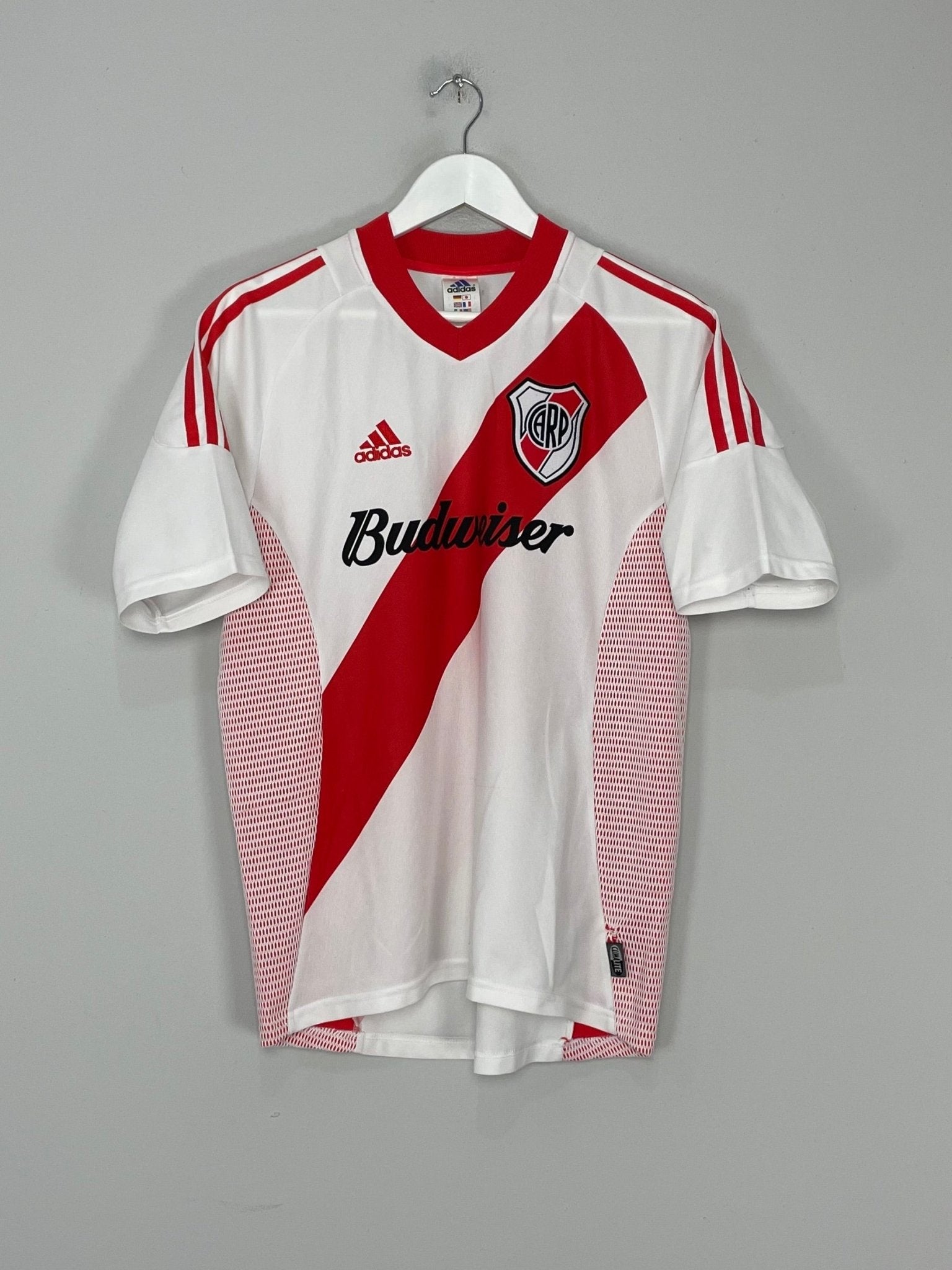 Shop 2002/04 RIVER PLATE HOME SHIRT (S) ADIDAS, classic football shirts, vintage football shirts & retro soccer jerseys at Cult Kits