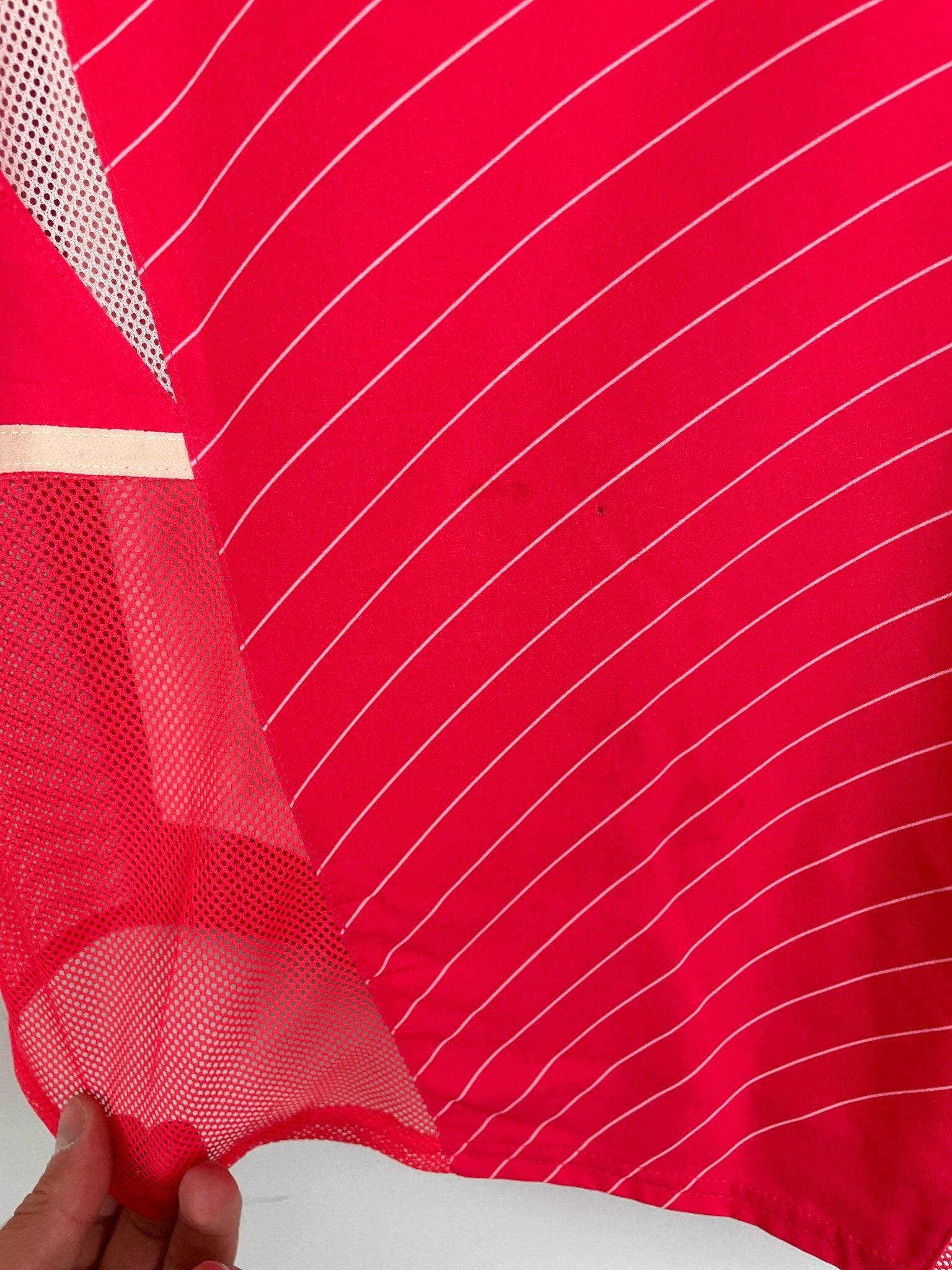 Shop 2002/04 SOUTH KOREA JS PARK #21 *PLAYER ISSUE* HOME SHIRT (M) NIKE, classic football shirts, vintage football shirts & retro soccer jerseys at Cult Kits