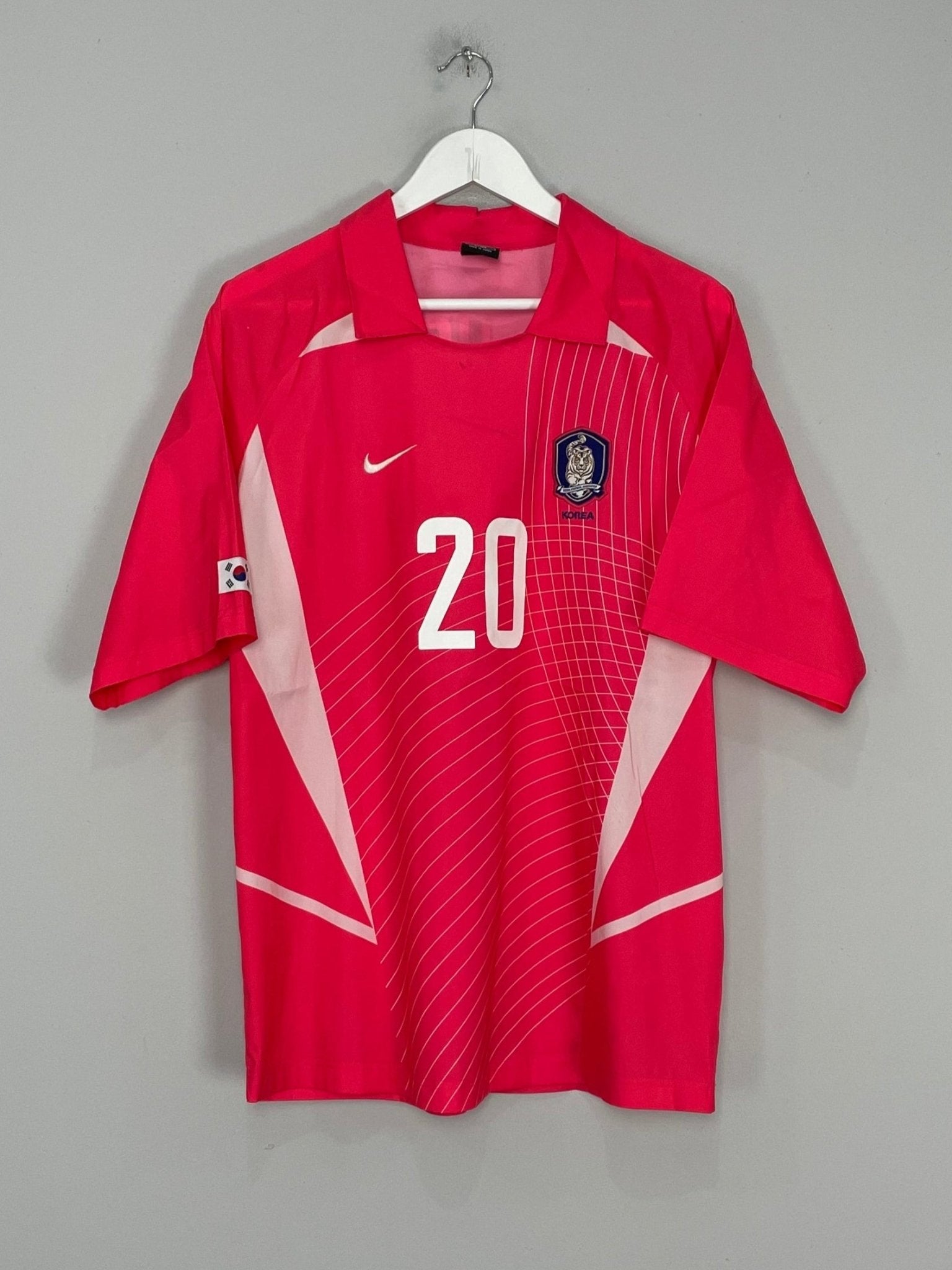 Shop 2002/04 SOUTH KOREA M B HONG #20 HOME SHIRT (L) NIKE, classic football shirts, vintage football shirts & retro soccer jerseys at Cult Kits