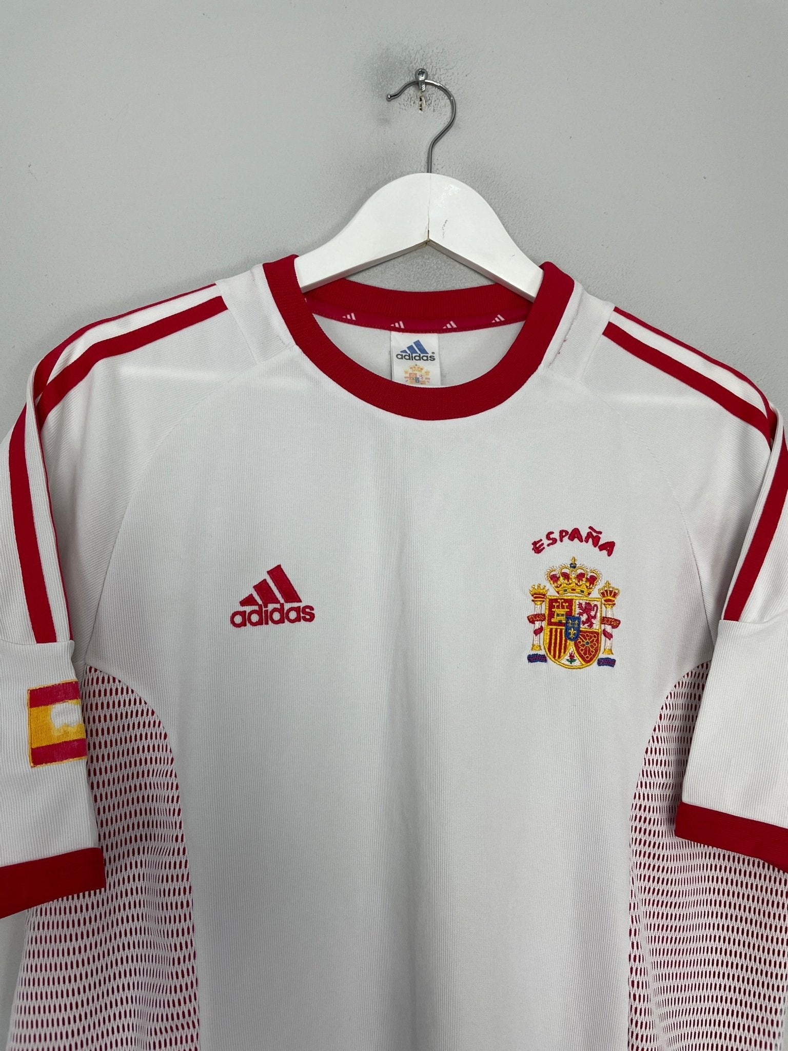Shop 2002/04 SPAIN AWAY SHIRT (L) ADIDAS, classic football shirts, vintage football shirts & retro soccer jerseys at Cult Kits