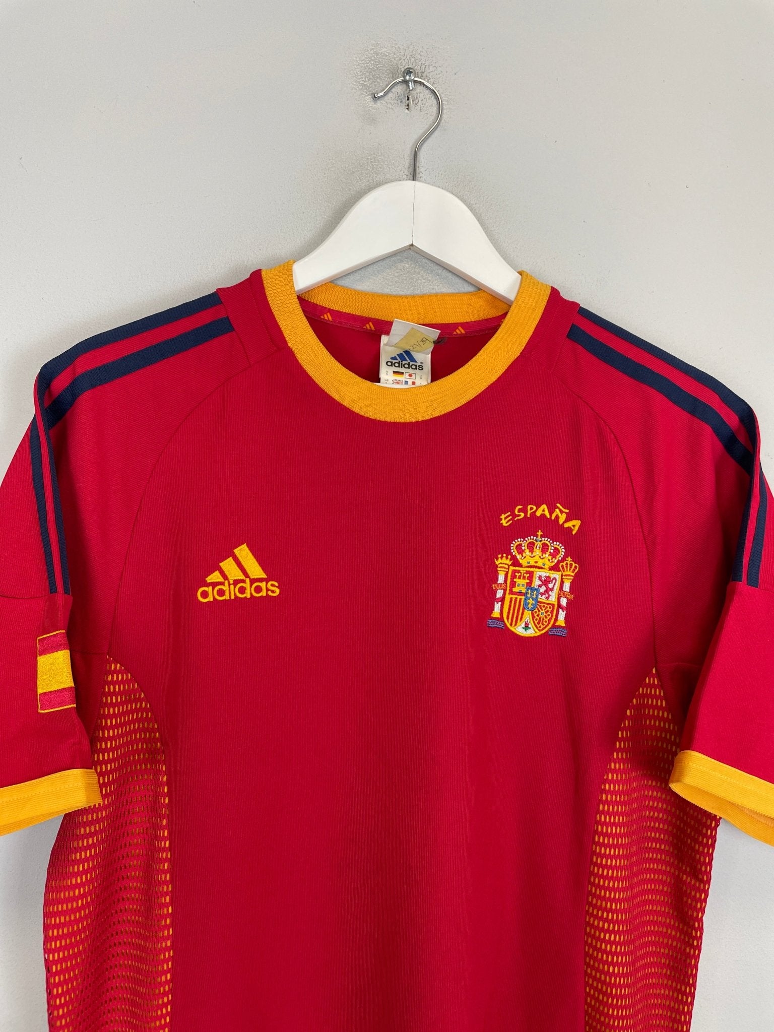 Shop 2002/04 SPAIN RAUL #7 HOME SHIRT (S) ADIDAS, classic football shirts, vintage football shirts & retro soccer jerseys at Cult Kits