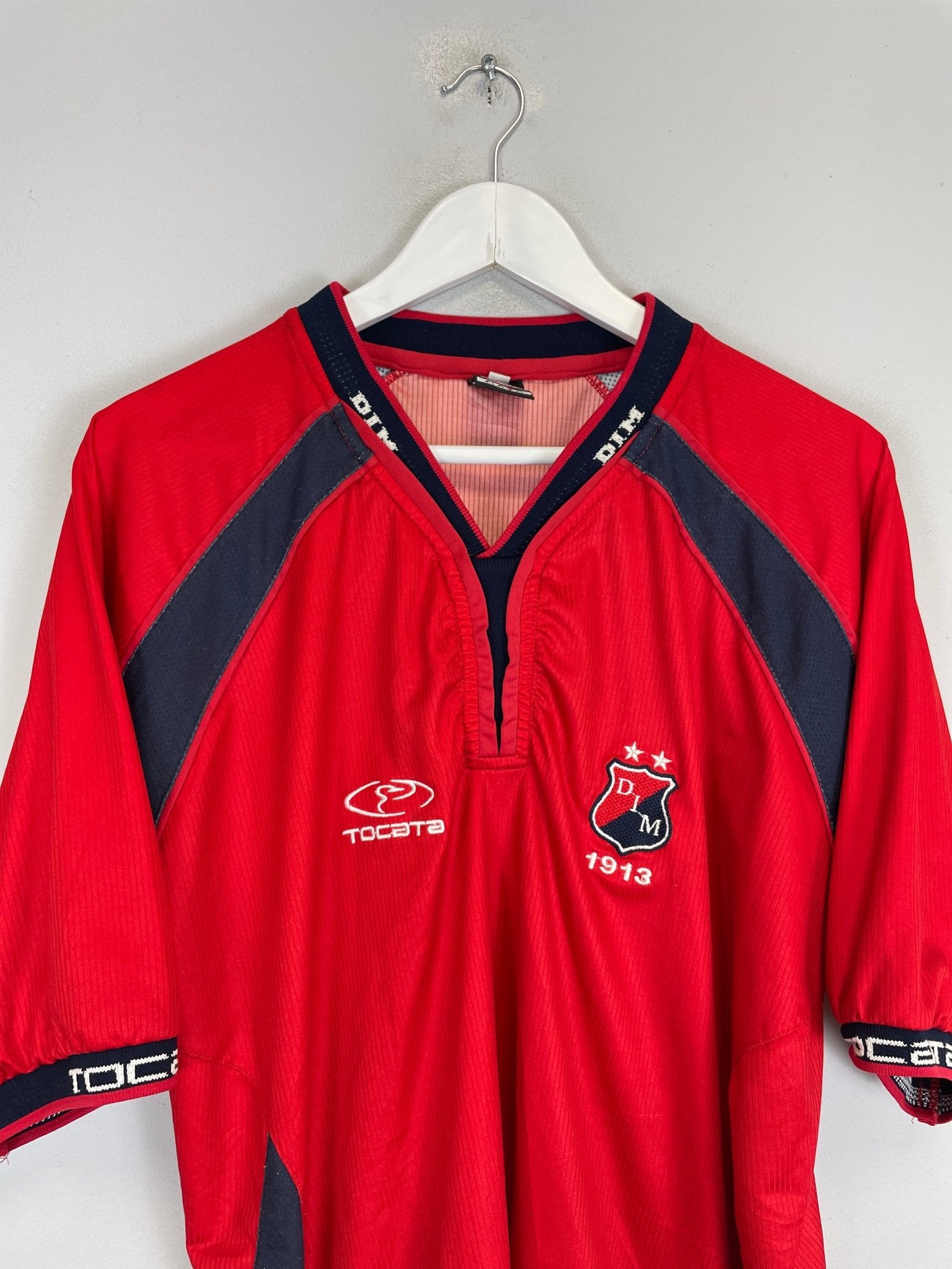 Shop 2003 INDEPENDIENTE MEDELLIN #11 HOME SHIRT (XL) TOCATA, classic football shirts, vintage football shirts & retro soccer jerseys at Cult Kits