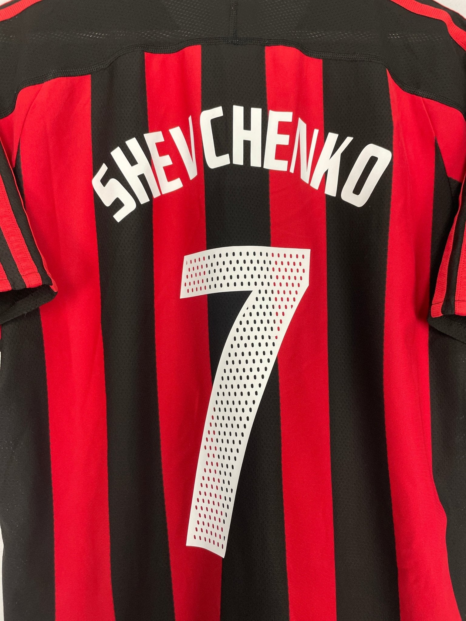 Shop 2003/04 AC MILAN SHEVCHENKO #7 HOME SHIRT (M) ADIDAS, classic football shirts, vintage football shirts & retro soccer jerseys at Cult Kits