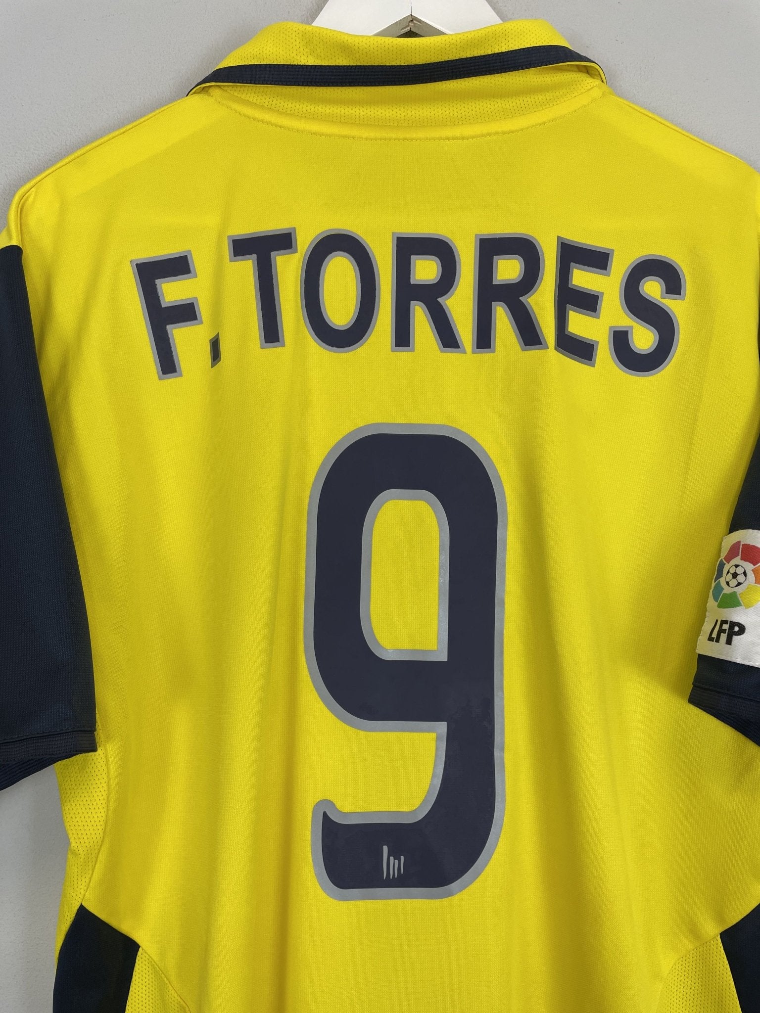 Shop 2003/04 ATLETICO MADRID TORRES #9 AWAY SHIRT (M) NIKE, classic football shirts, vintage football shirts & retro soccer jerseys at Cult Kits