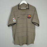 Shop 2003/04 BARCELONA RONALDINHO #10 AWAY SHIRT (L) NIKE, classic football shirts, vintage football shirts & retro soccer jerseys at Cult Kits