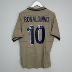 Shop 2003/04 BARCELONA RONALDINHO #10 AWAY SHIRT (M) NIKE, classic football shirts, vintage football shirts & retro soccer jerseys at Cult Kits
