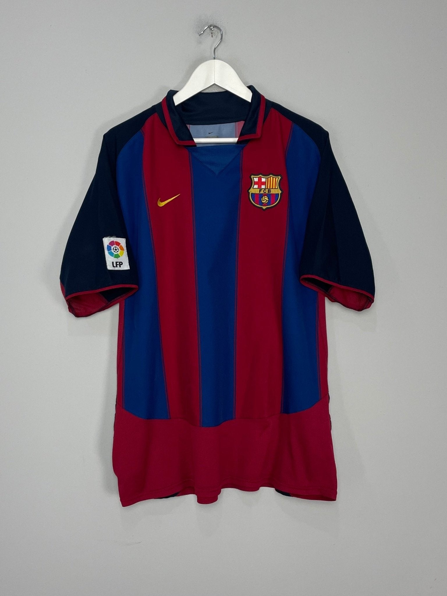 Shop 2003/04 BARCELONA RONALDINHO #10 HOME SHIRT (XL) NIKE, classic football shirts, vintage football shirts & retro soccer jerseys at Cult Kits