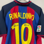 Shop 2003/04 BARCELONA RONALDINHO #10 HOME SHIRT (XL) NIKE, classic football shirts, vintage football shirts & retro soccer jerseys at Cult Kits