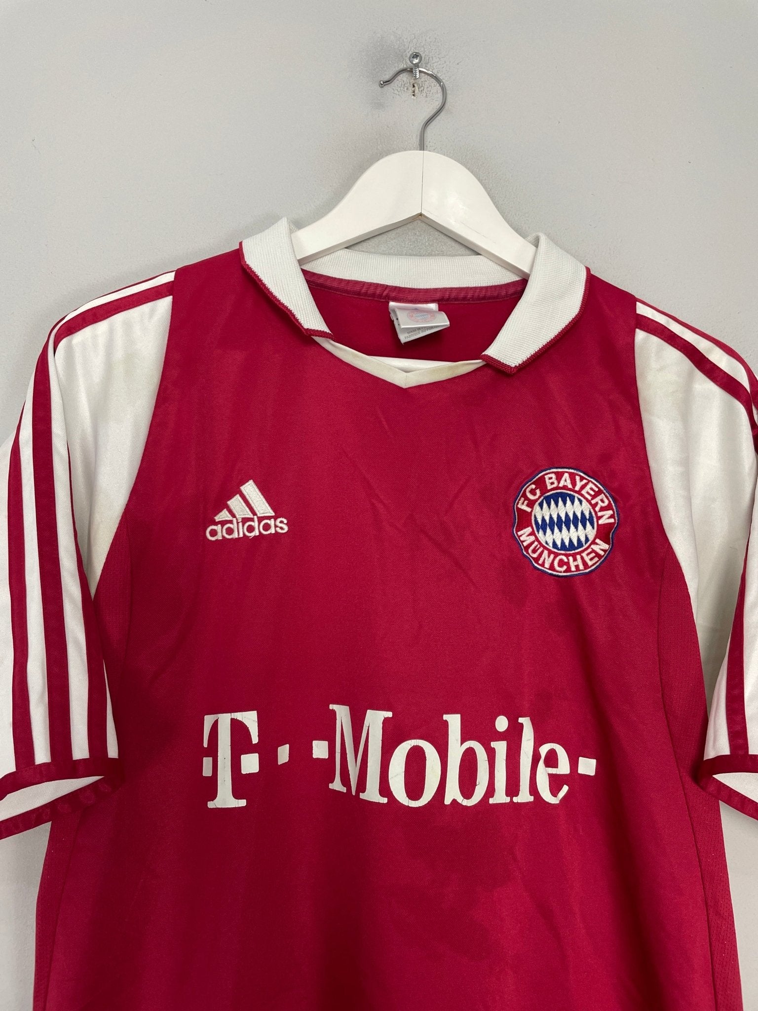 Shop 2003/04 BAYERN MUNICH HOME SHIRT (M) ADIDAS, classic football shirts, vintage football shirts & retro soccer jerseys at Cult Kits
