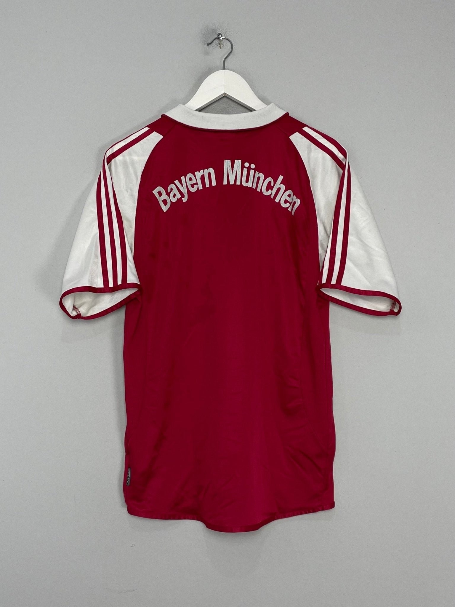 Shop 2003/04 BAYERN MUNICH HOME SHIRT (M) ADIDAS, classic football shirts, vintage football shirts & retro soccer jerseys at Cult Kits