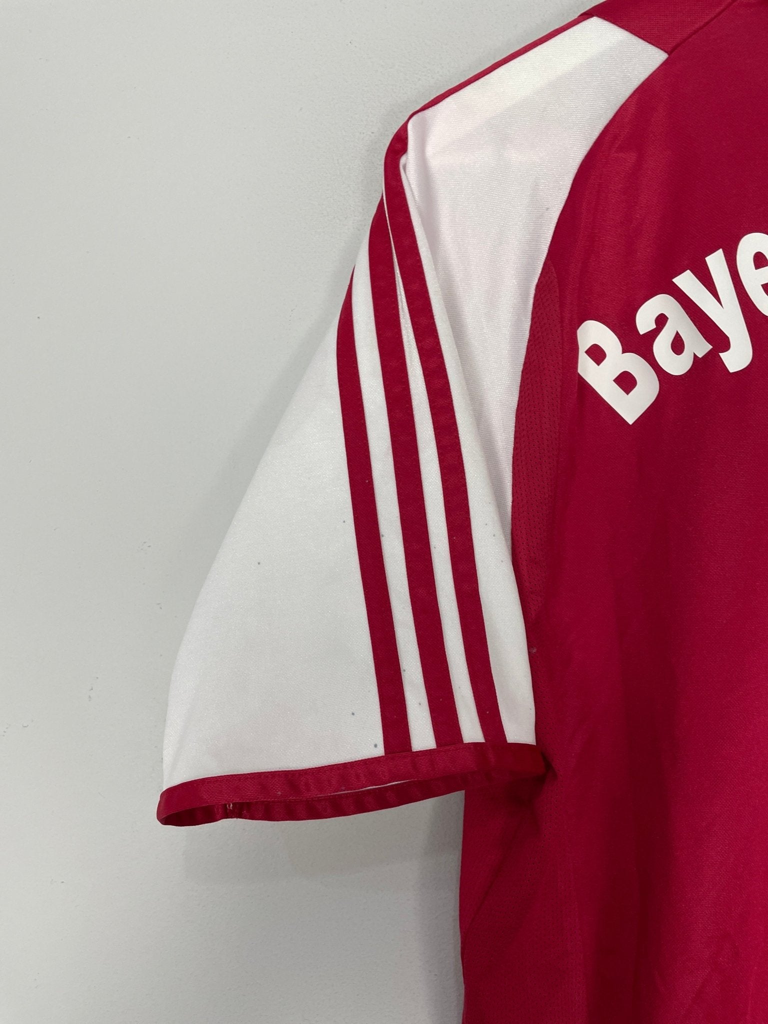 Shop 2003/04 BAYERN MUNICH HOME SHIRT (S) ADIDAS, classic football shirts, vintage football shirts & retro soccer jerseys at Cult Kits