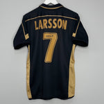 Shop 2003/04 CELTIC LARSSON #7 AWAY SHIRT (M) UMBRO, classic football shirts, vintage football shirts & retro soccer jerseys at Cult Kits