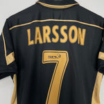 Shop 2003/04 CELTIC LARSSON #7 AWAY SHIRT (M) UMBRO, classic football shirts, vintage football shirts & retro soccer jerseys at Cult Kits