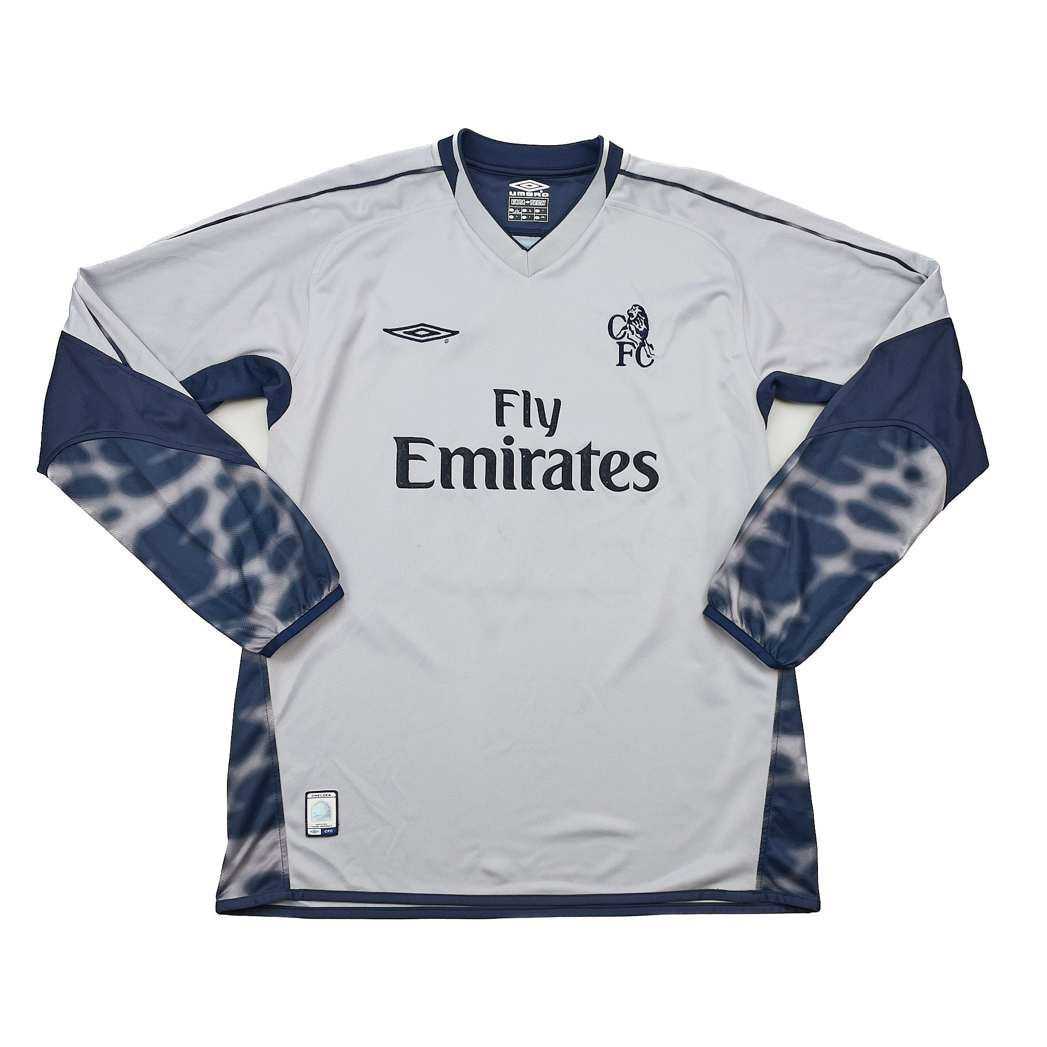 Buy 2003/04 CHELSEA CUDICINI 23 GK SHIRT (L) UMBRO ~ Free worldwide shipping available ~ Authentic Vintage Football Shirts from Cult Kits