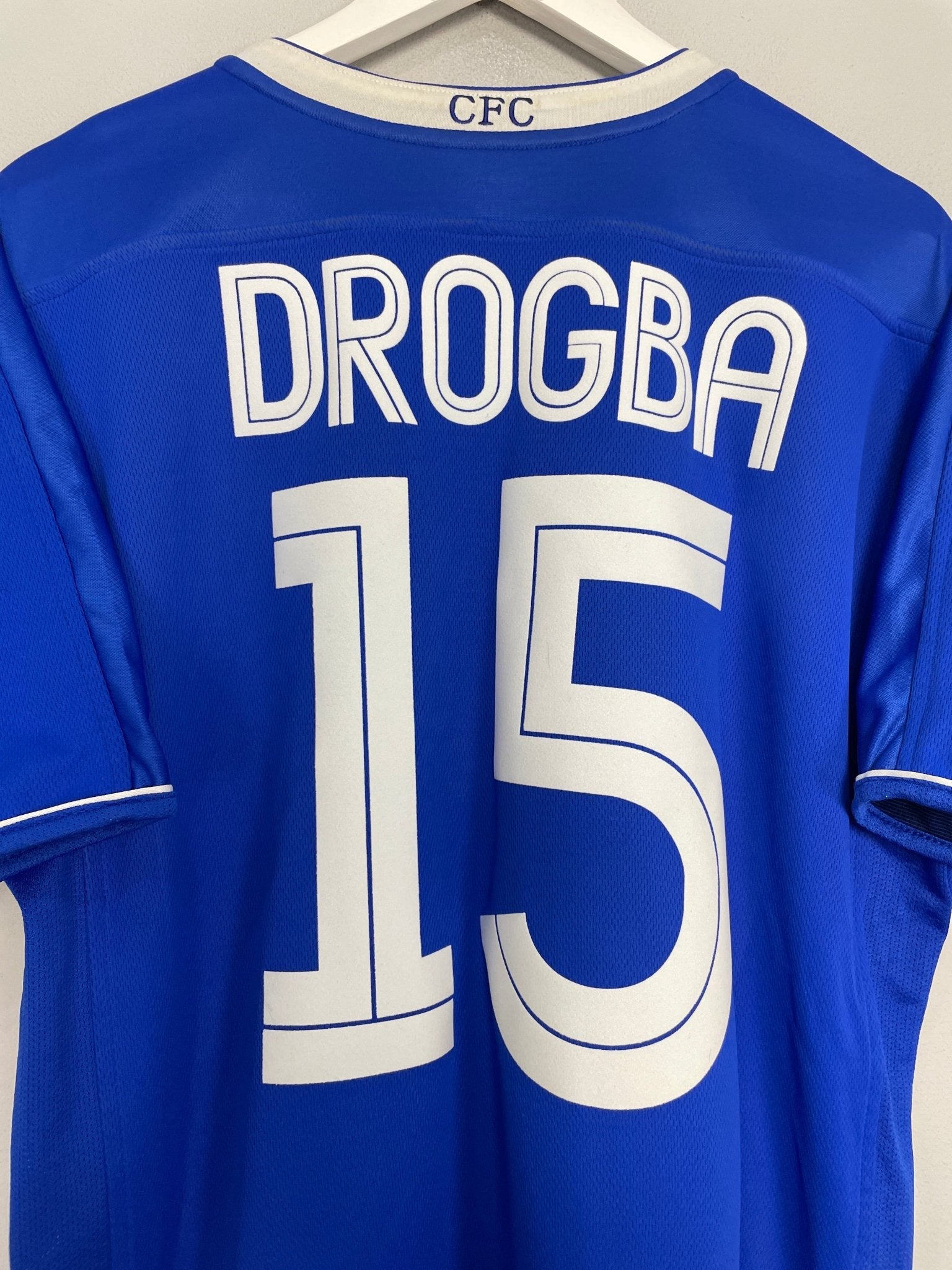 Shop 2003/04 CHELSEA DROGBA #15 HOME SHIRT (L) UMBRO, classic football shirts, vintage football shirts & retro soccer jerseys at Cult Kits