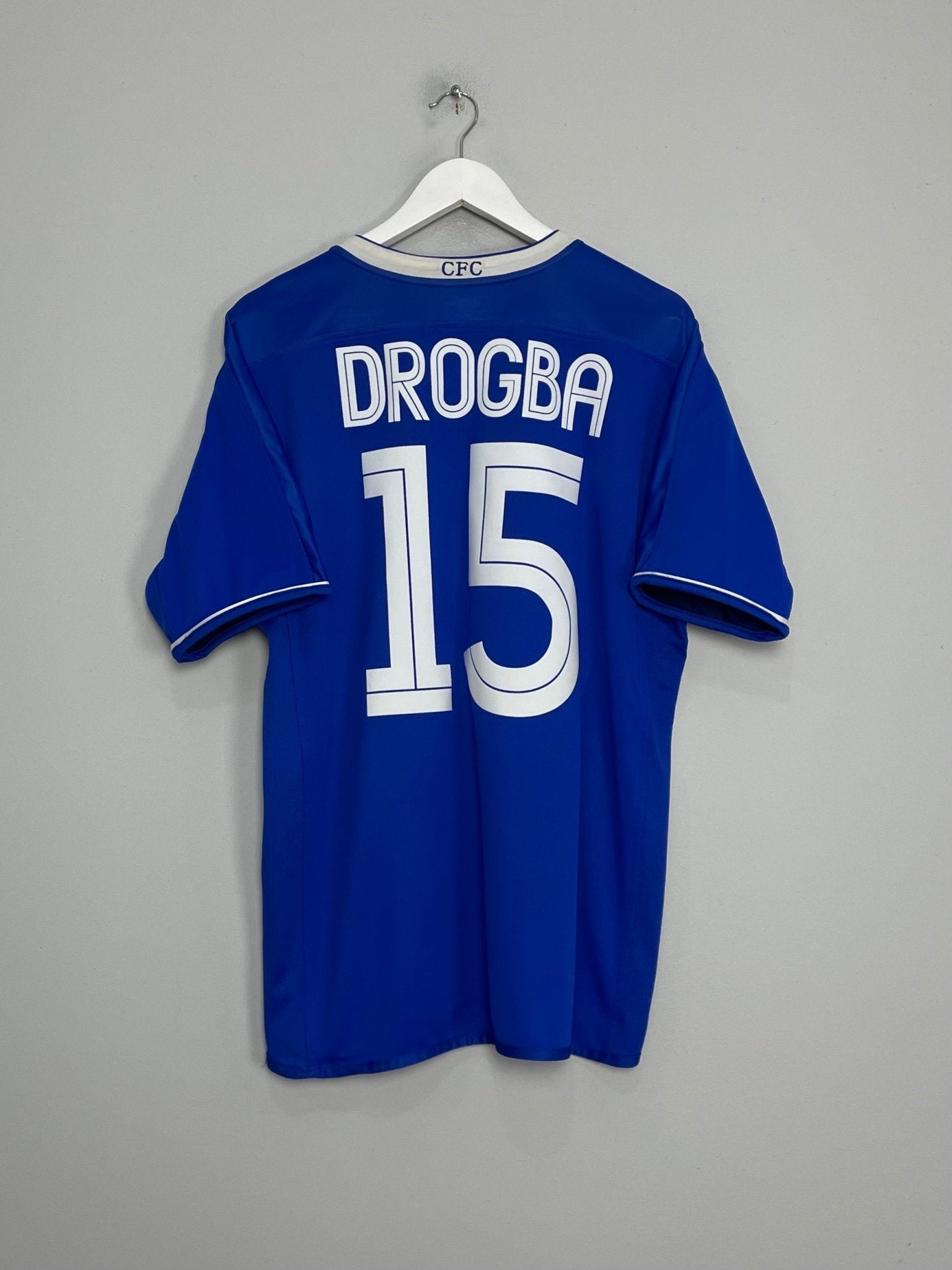 Shop 2003/04 CHELSEA DROGBA #15 HOME SHIRT (L) UMBRO, classic football shirts, vintage football shirts & retro soccer jerseys at Cult Kits