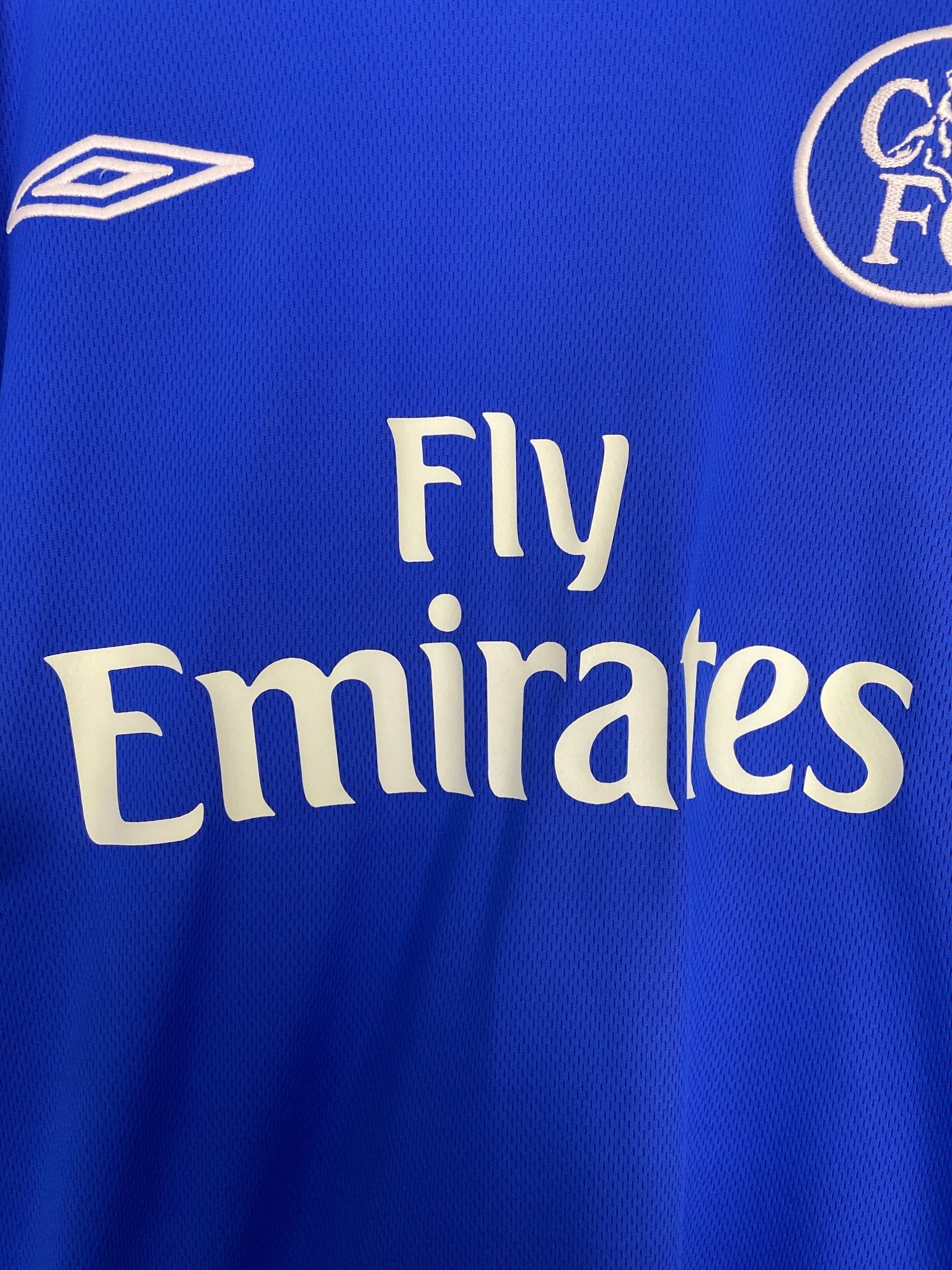 Shop 2003/04 CHELSEA DROGBA #15 HOME SHIRT (XL) UMBRO, classic football shirts, vintage football shirts & retro soccer jerseys at Cult Kits