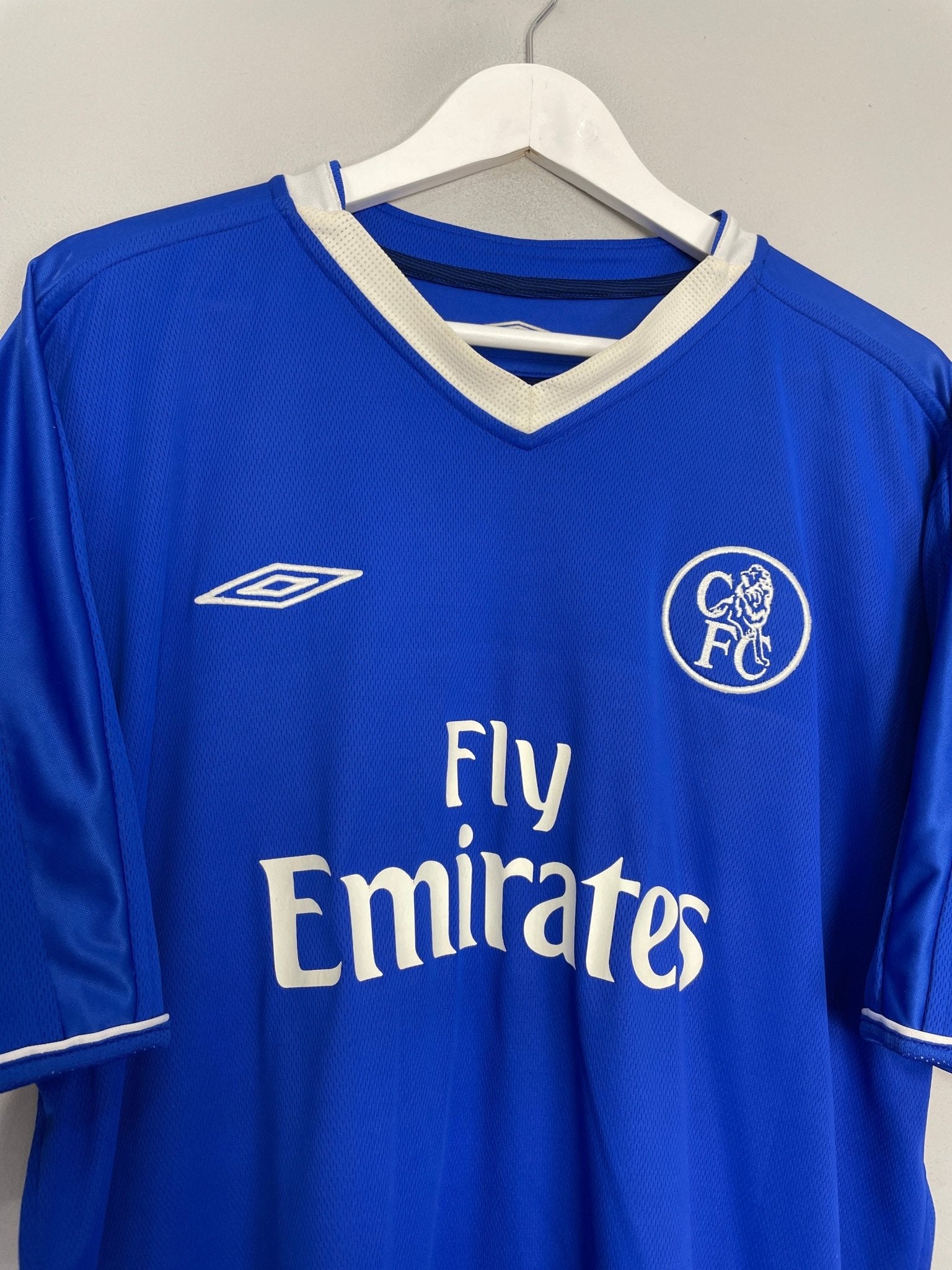 Shop 2003/04 CHELSEA DROGBA #15 HOME SHIRT (XL) UMBRO, classic football shirts, vintage football shirts & retro soccer jerseys at Cult Kits