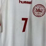 Shop 2003/04 DENMARK GRAVESON #7 AWAY SHIRT (M) HUMMEL, classic football shirts, vintage football shirts & retro soccer jerseys at Cult Kits