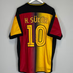 Shop 2003/04 GALATASARAY H.SUKER #10 HOME SHIRT (XL) UMBRO, classic football shirts, vintage football shirts & retro soccer jerseys at Cult Kits