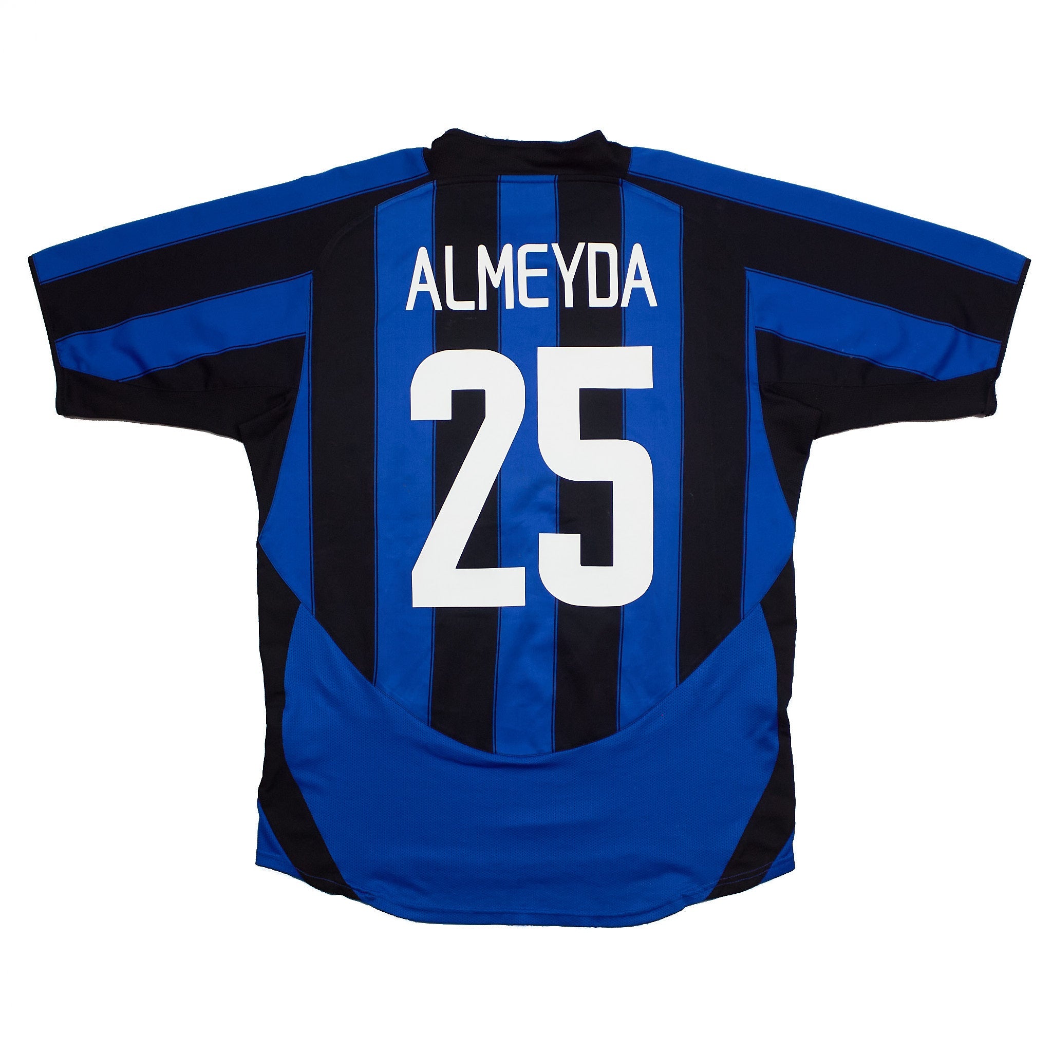 Buy 2003/04 Inter Milan Almeyda 25 Home Shirt (L) Nike ~ Free worldwide shipping ~ Authentic Vintage Football Shirts from Cult Kits