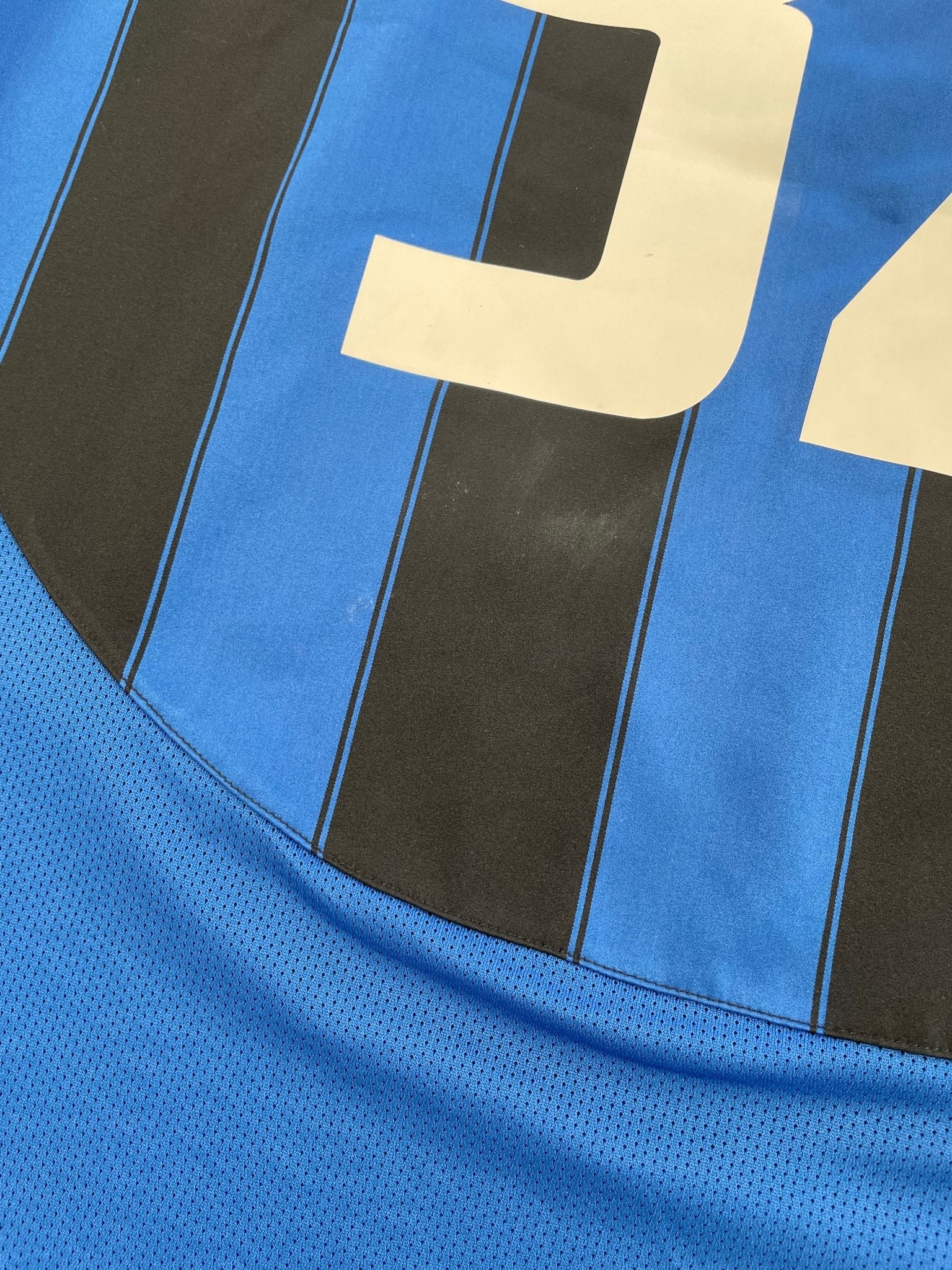 Buy 2003/04 Inter Milan Vieri 32 Home Shirt (XL) Nike ~ Free worldwide shipping ~ Authentic Vintage Football Shirts from Cult Kits