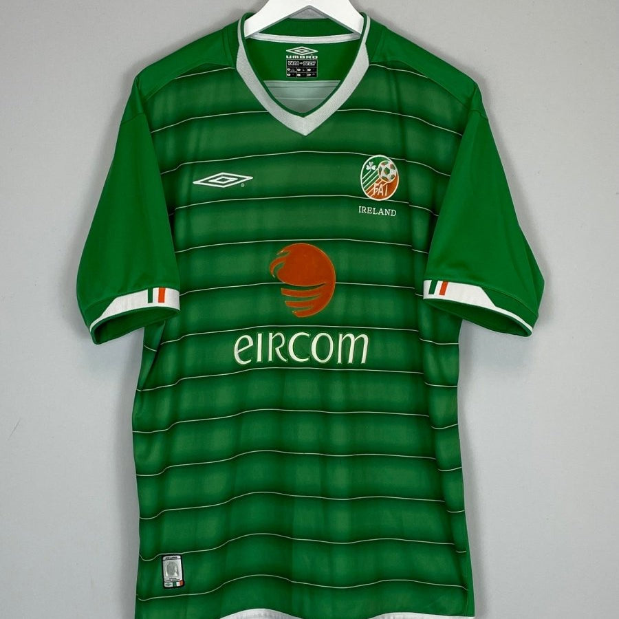 2003/04 IRELAND HOME SHIRT (L) UMBRO - Cult Kits - Large - Buy Vintage Football Shirts, Authentic Retro Football Shirts For Sale, Classic Football Shirts & Soccer Jersey