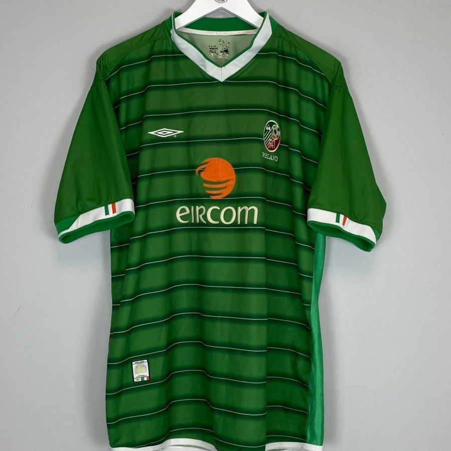 2003/04 IRELAND HOME SHIRT (L) UMBRO - Cult Kits - Large - Buy Vintage Football Shirts, Authentic Retro Football Shirts For Sale, Classic Football Shirts & Soccer Jersey