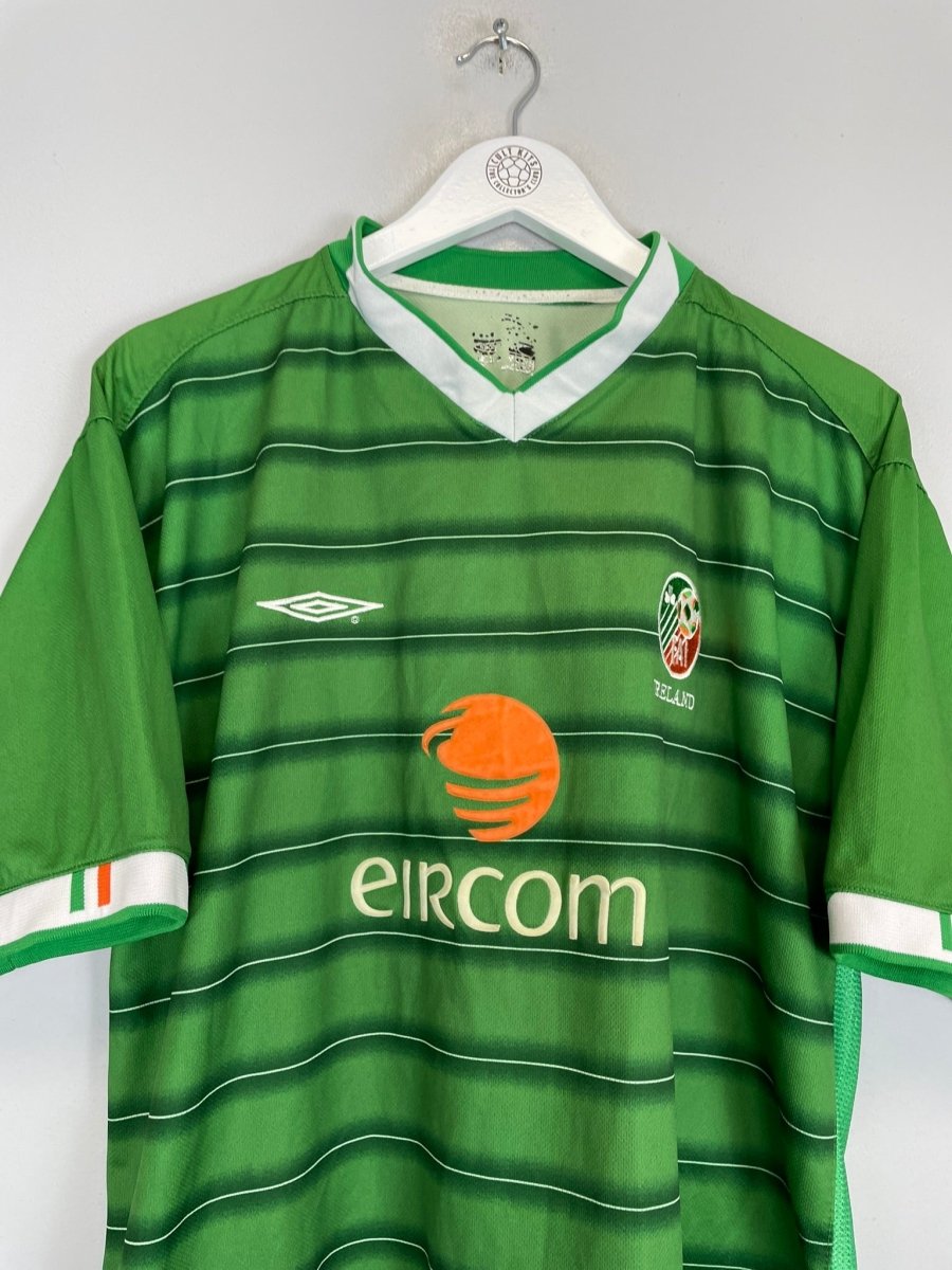 2003/04 IRELAND HOME SHIRT (L) UMBRO - Cult Kits - Large - Buy Vintage Football Shirts, Authentic Retro Football Shirts For Sale, Classic Football Shirts & Soccer Jersey