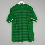 Shop 2003/04 IRELAND HOME SHIRT (M) UMBRO, classic football shirts, vintage football shirts & retro soccer jerseys at Cult Kits