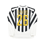 Buy 2003/04 Juventus Davids 26 L/S Home Shirt (M) Nike ~ Free worldwide shipping ~ Authentic Vintage Football Shirts from Cult Kits