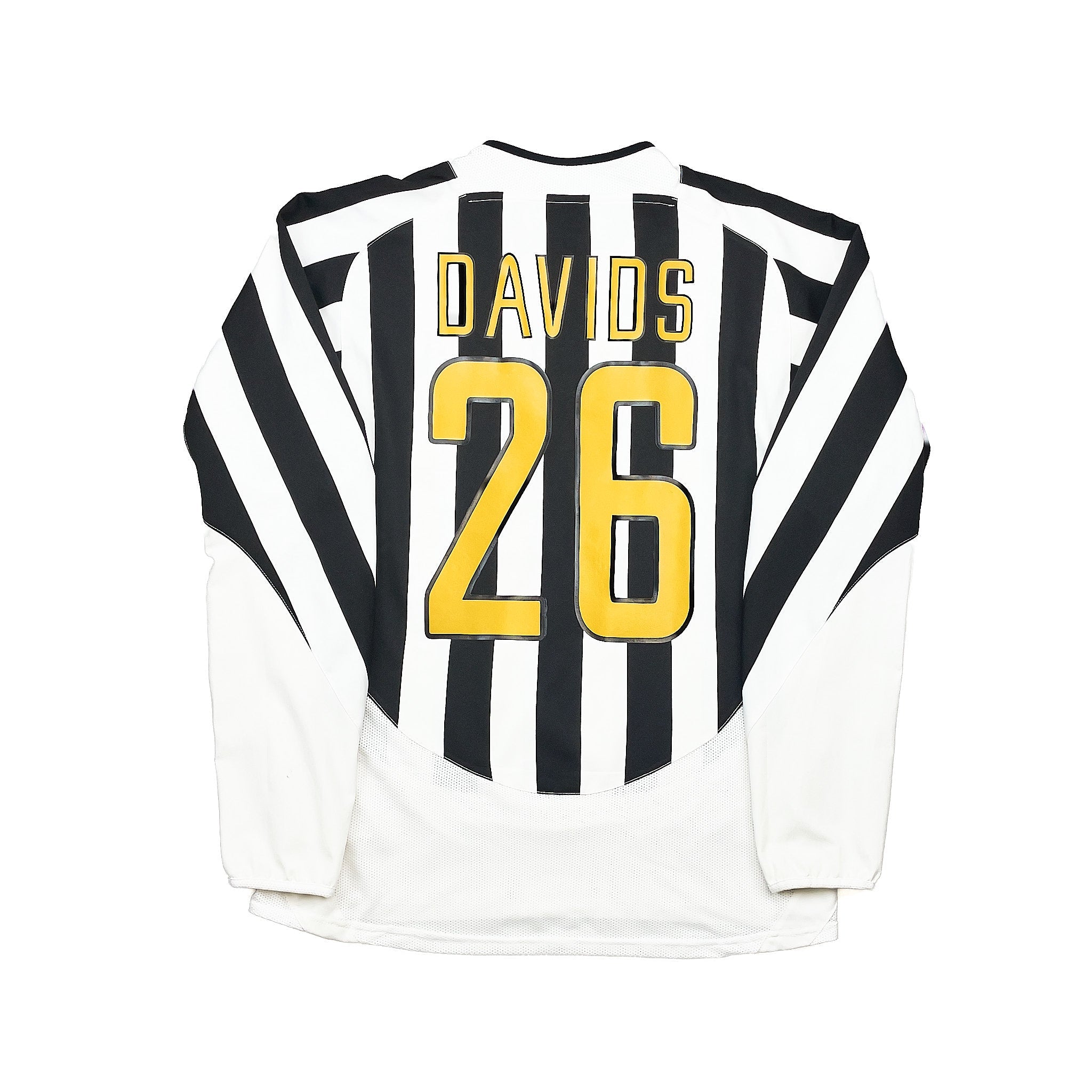 Buy 2003/04 Juventus Davids 26 L/S Home Shirt (M) Nike ~ Free worldwide shipping ~ Authentic Vintage Football Shirts from Cult Kits