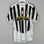 Shop 2003/04 JUVENTUS DEL PIERO #10 HOME SHIRT (M) NIKE, classic football shirts, vintage football shirts & retro soccer jerseys at Cult Kits