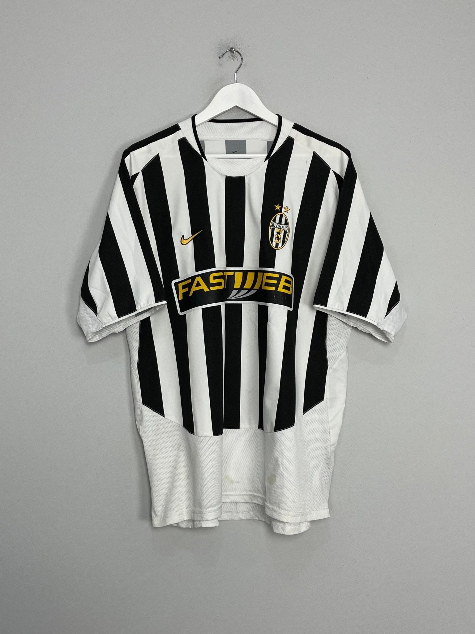 Shop 2003/04 JUVENTUS DEL PIERO #10 HOME SHIRT (XL) NIKE, classic football shirts, vintage football shirts & retro soccer jerseys at Cult Kits