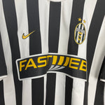 Shop 2003/04 JUVENTUS DEL PIERO #10 HOME SHIRT (XL) NIKE, classic football shirts, vintage football shirts & retro soccer jerseys at Cult Kits