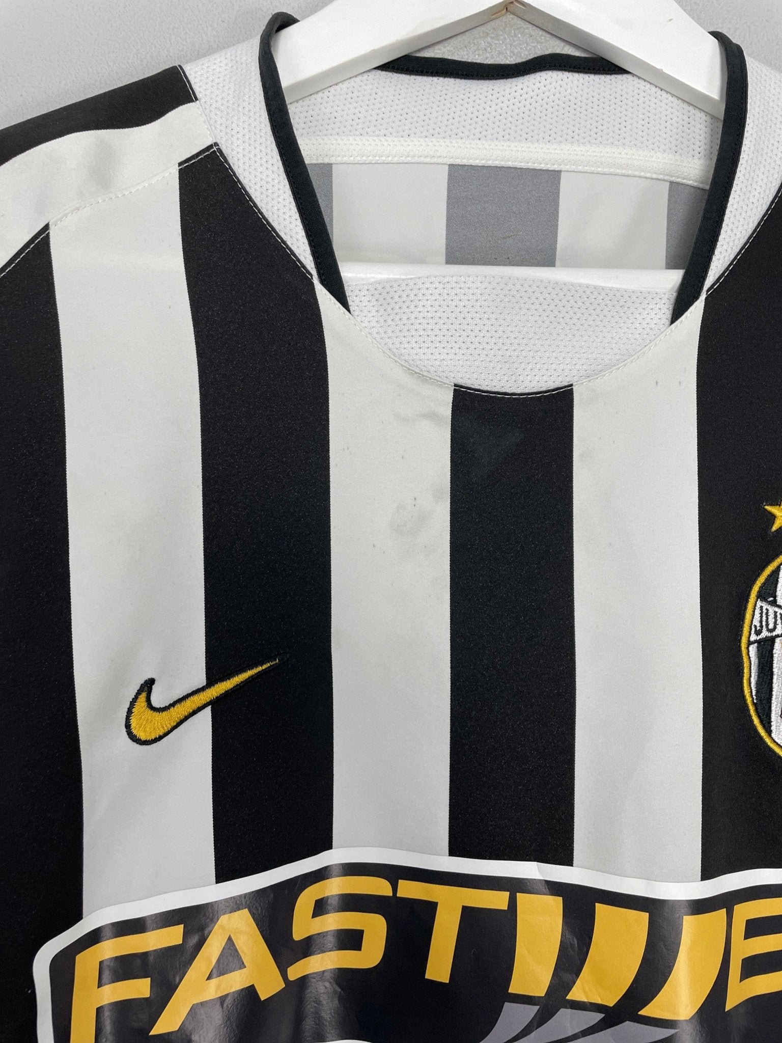 Shop 2003/04 JUVENTUS DEL PIERO #10 L/S HOME SHIRT (M) NIKE, classic football shirts, vintage football shirts & retro soccer jerseys at Cult Kits