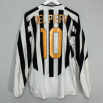 Shop 2003/04 JUVENTUS DEL PIERO #10 L/S HOME SHIRT (M) NIKE, classic football shirts, vintage football shirts & retro soccer jerseys at Cult Kits