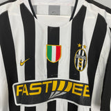 Shop 2003/04 JUVENTUS TREZEGUET #17 HOME SHIRT (XL) NIKE, classic football shirts, vintage football shirts & retro soccer jerseys at Cult Kits