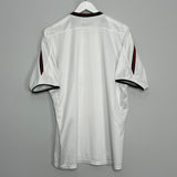 Shop 2003/04 LIVERPOOL AWAY SHIRT (XL) REEBOK, classic football shirts, vintage football shirts & retro soccer jerseys at Cult Kits