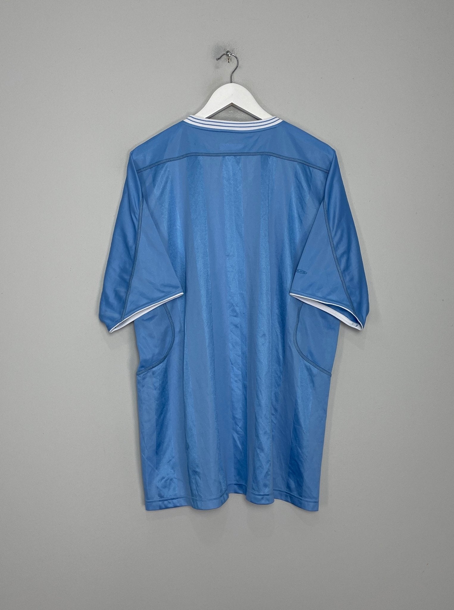 Shop 2003/04 MANCHESTER CITY HOME SHIRT (XXL) REEBOK, classic football shirts, vintage football shirts & retro soccer jerseys at Cult Kits