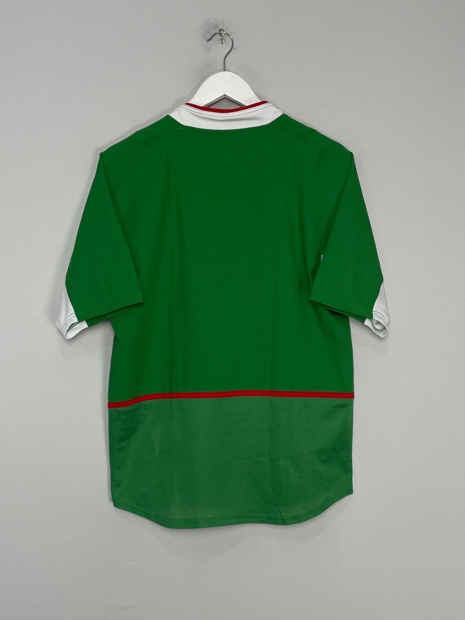 Shop 2003/04 MEXICO HOME SHIRT (S) NIKE, classic football shirts, vintage football shirts & retro soccer jerseys at Cult Kits