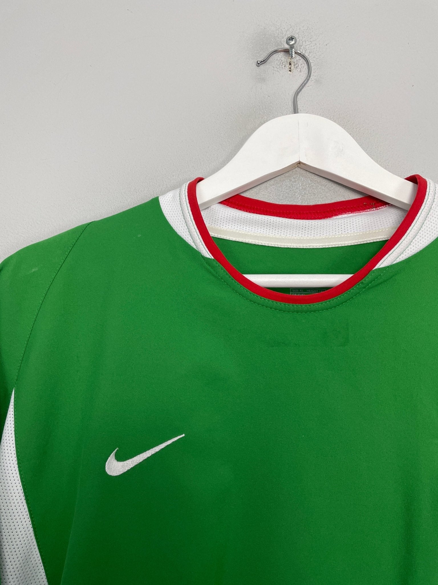 Shop 2003/04 MEXICO HOME SHIRT (XL) NIKE, classic football shirts, vintage football shirts & retro soccer jerseys at Cult Kits