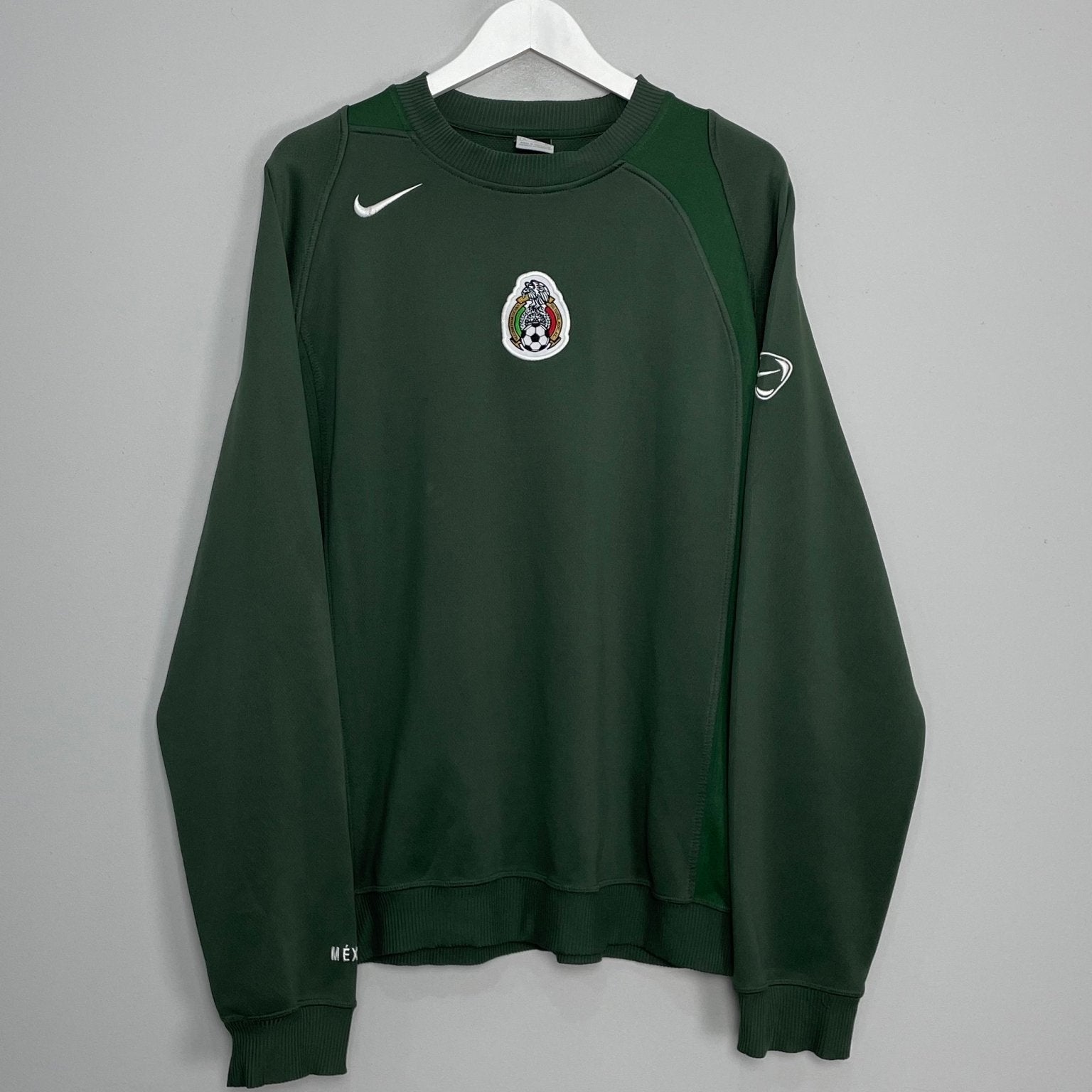 Shop 2003/04 MEXICO JUMPER (XL) NIKE, classic football shirts, vintage football shirts & retro soccer jerseys at Cult Kits