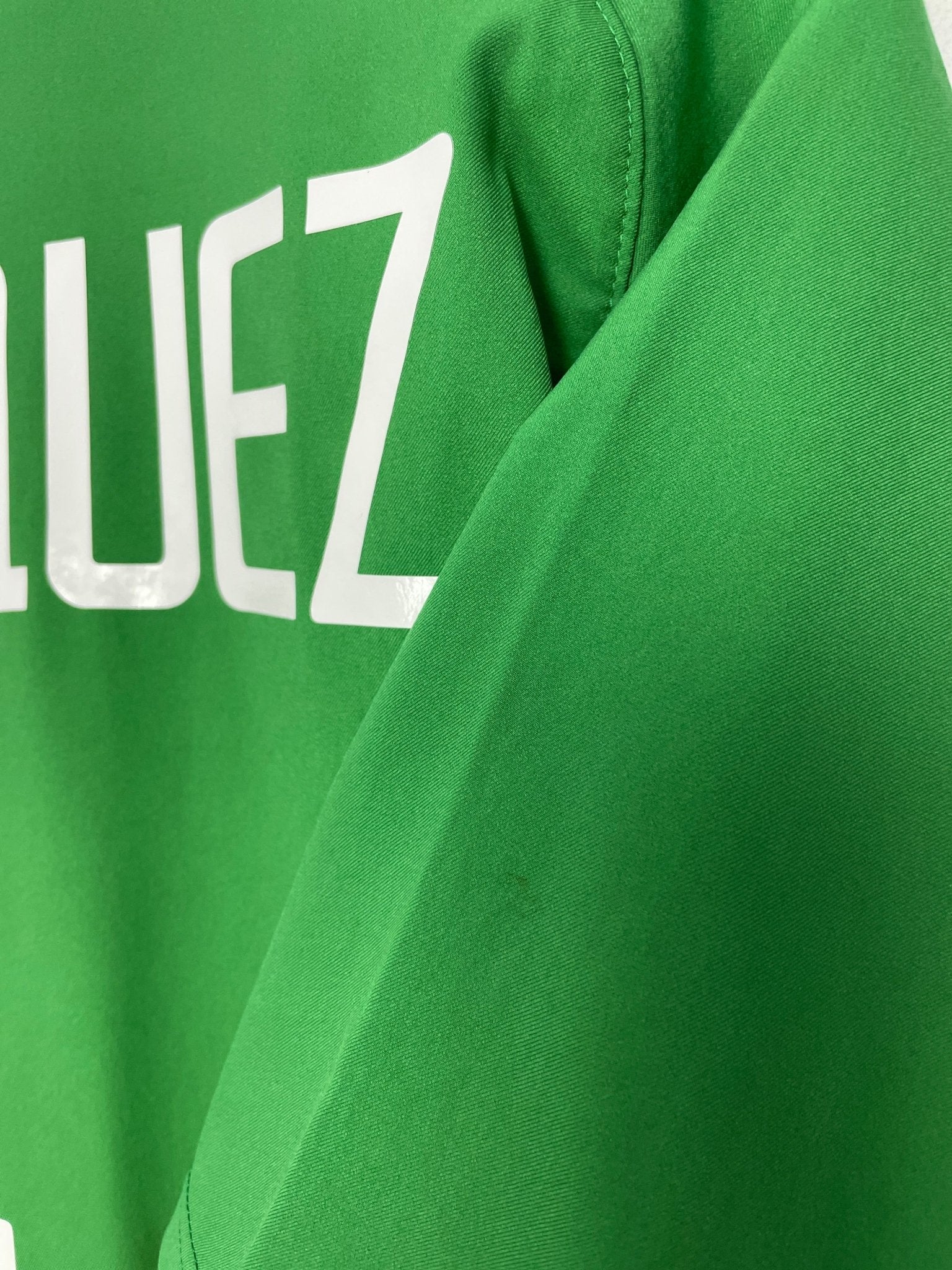 Shop 2003/04 MEXICO MARQUEZ #4 HOME SHIRT (M) NIKE, classic football shirts, vintage football shirts & retro soccer jerseys at Cult Kits