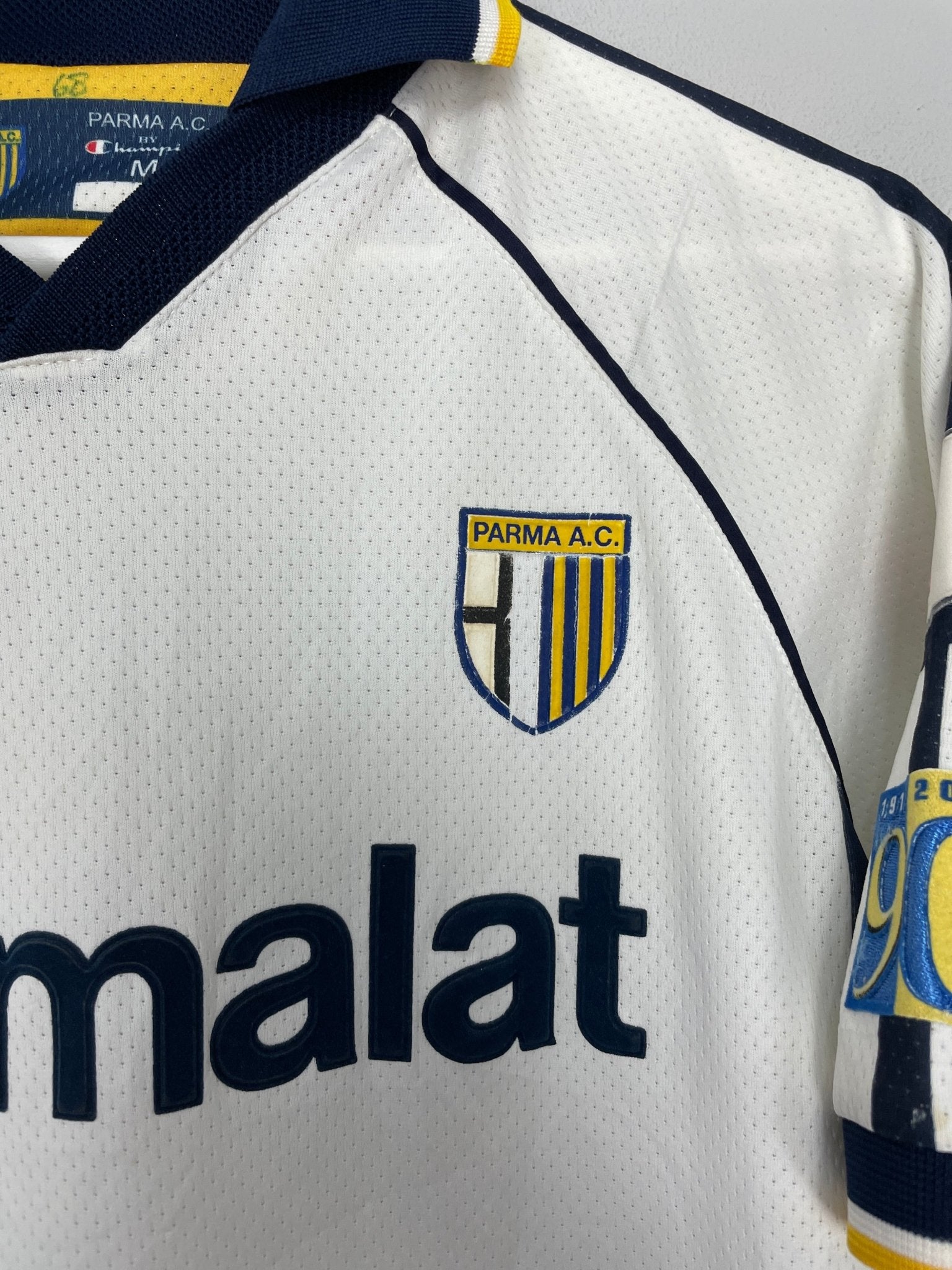 Shop 2003/04 PARMA NAKATA #7 AWAY SHIRT (M) CHAMPION, classic football shirts, vintage football shirts & retro soccer jerseys at Cult Kits